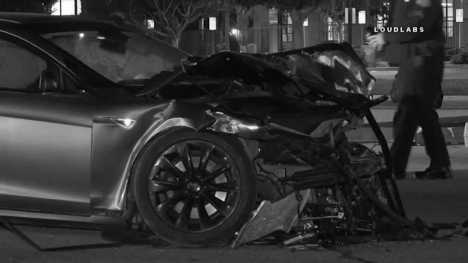 Driver of Tesla on autopilot should stand trial for crash that killed 2 in Gardena, choose rules